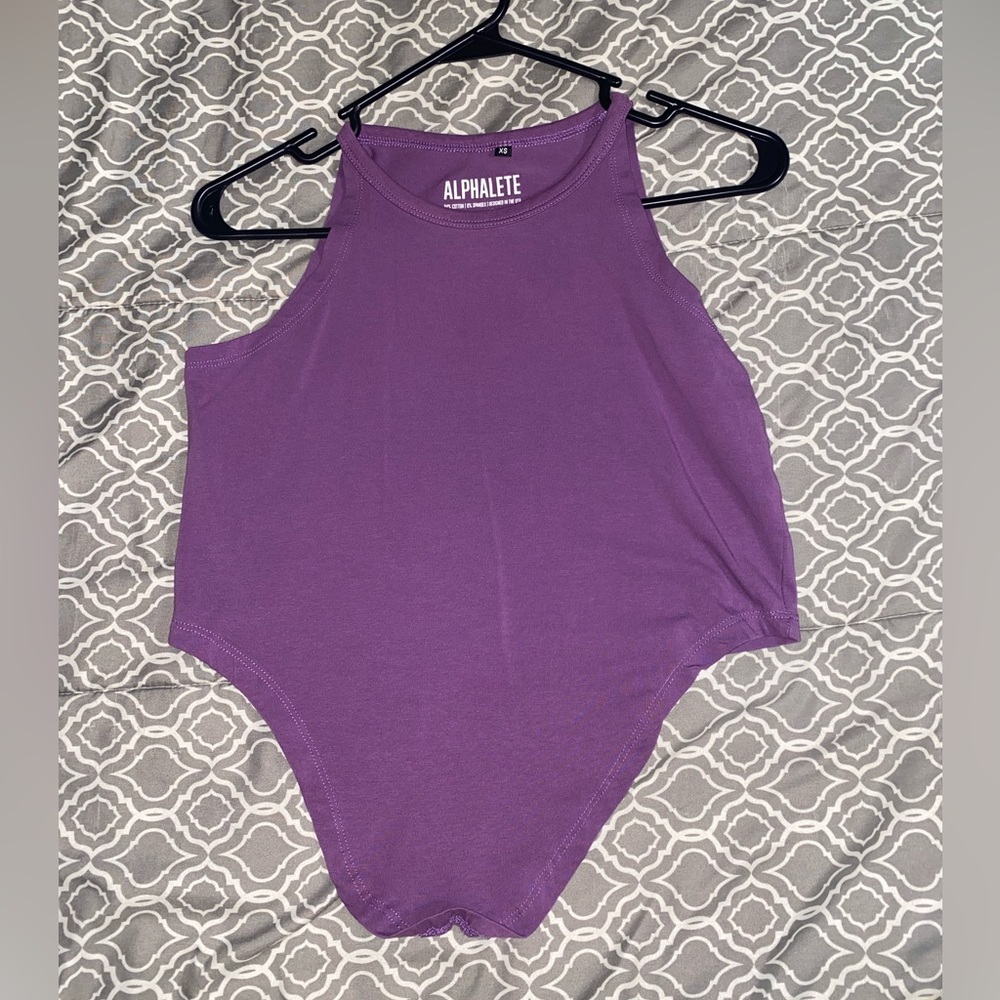 Alphalete tank top